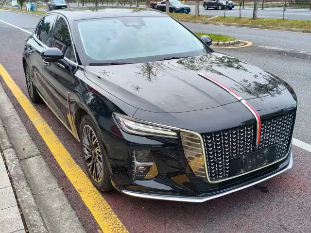 Hongqi H5 — Фото автомобиля 3