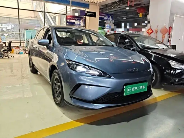 BYD Seal 05 DM-i — Фото автомобиля 3