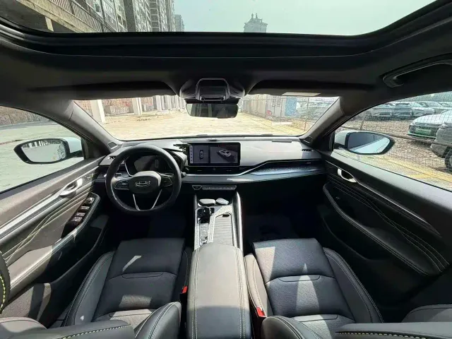 Geely Xingrui — Фото автомобиля 10