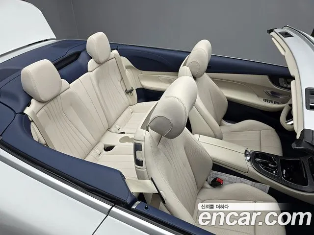 Mercedes-Benz E-Class — Фото автомобиля 7