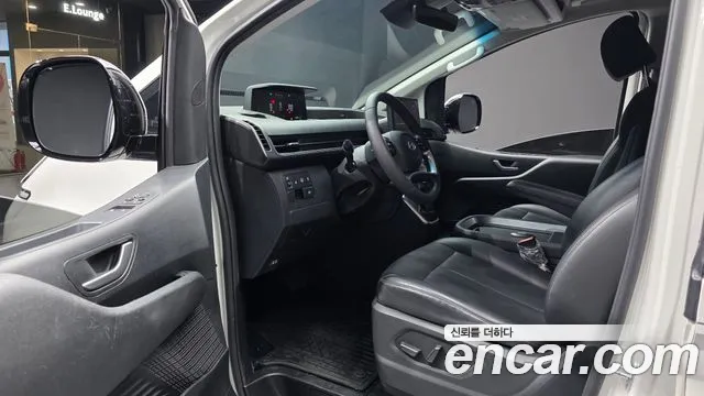 Hyundai Staria — Фото автомобиля 10