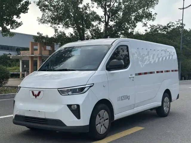 Фотография автомобиля — Wuling Yangguang