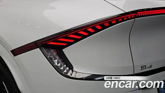Kia EV6 — Фото автомобиля 8