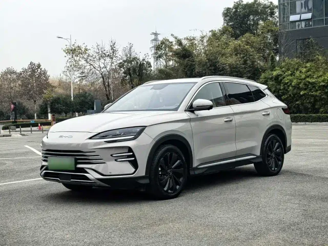 Фотография автомобиля — BYD Song PLUS