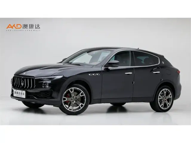 Фотография автомобиля — Maserati Levante