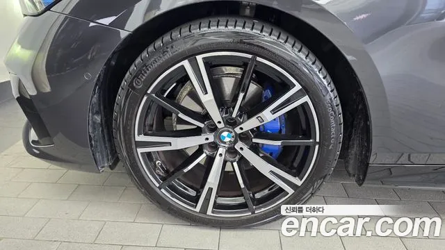 BMW 5-Series 5 серия (G60) 530i xDrive M Sport — Фото автомобиля 5