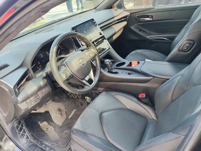 Toyota Avalon — Фото автомобиля 7