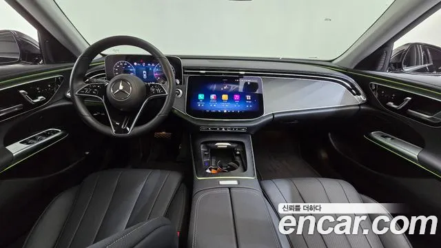 Mercedes-Benz E-Class — Фото автомобиля 7