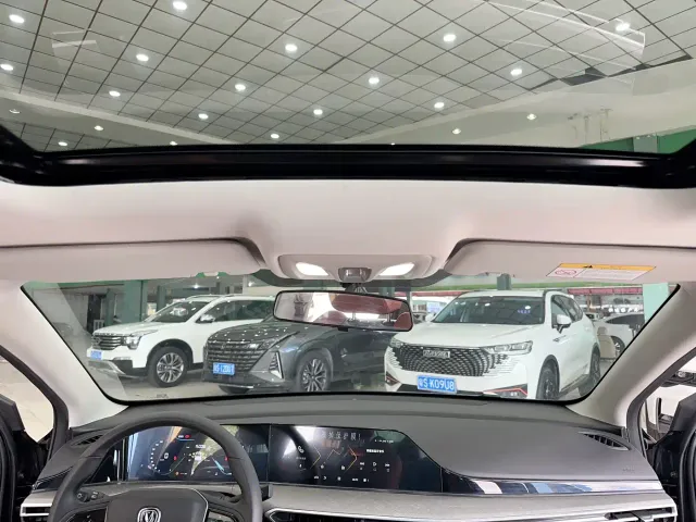 Changan Eado — Фото автомобиля 10