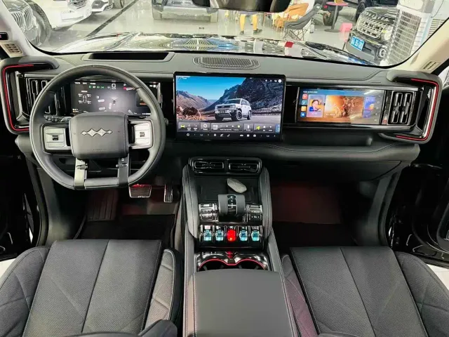 BYD FangChengBao Leopard 5 — Фото автомобиля 8