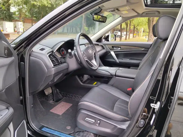 Honda Avancier — Фото автомобиля 5