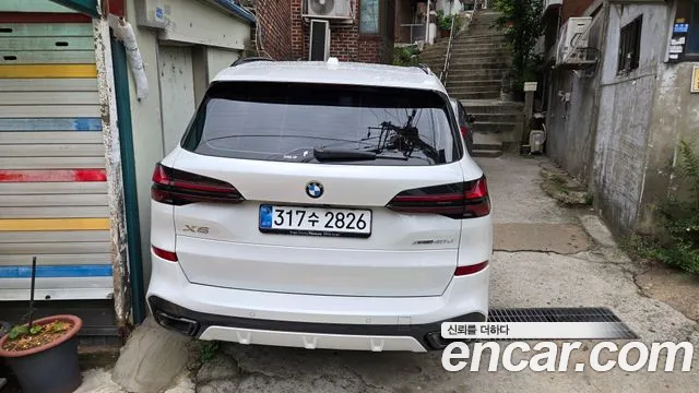 BMW X5 — Фото автомобиля 4