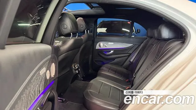 Mercedes-Benz E-Class E-класс W213 — Фото автомобиля 8