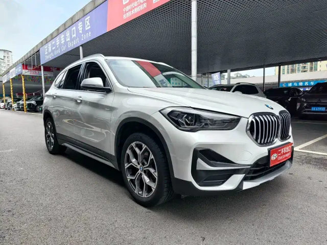 BMW X1 — Фото автомобиля 3