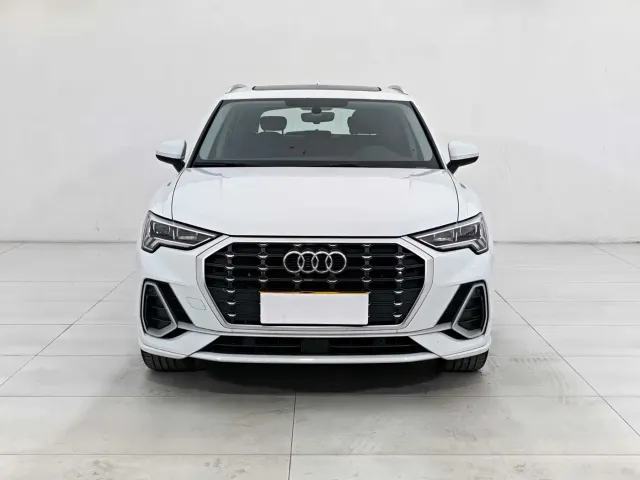 Audi Q3 — Фото автомобиля 2