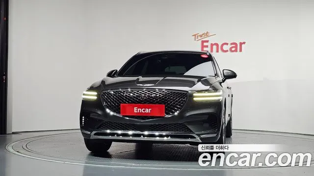 Genesis GV70 2.5T Бензин AWD — Фото автомобиля 3