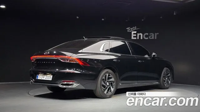 Hyundai Grandeur (New) Hybrid — Фото автомобиля 2