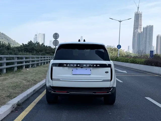 Land Rover Range Rover — Фото автомобиля 5