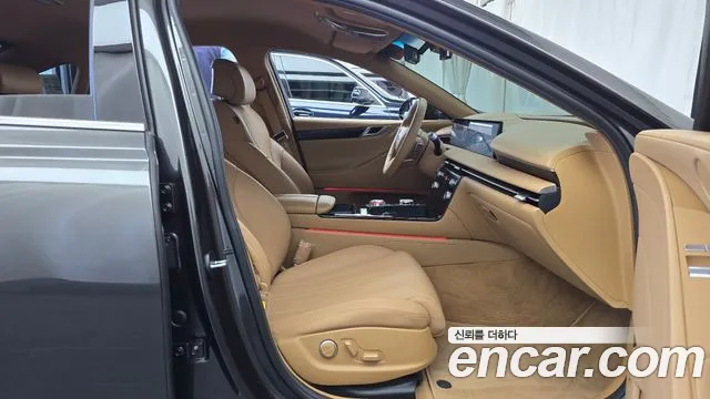 Genesis G80 RG3 — Фото автомобиля 16