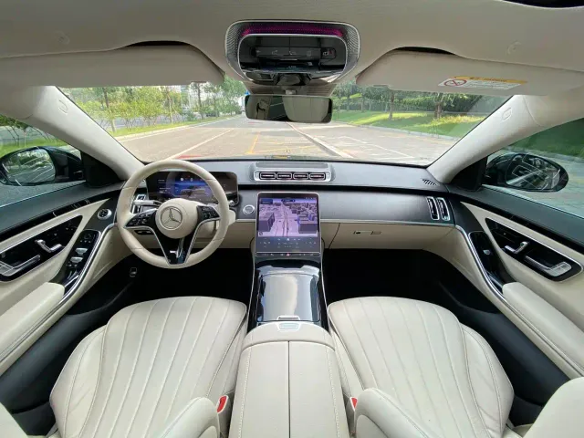 Mercedes-Benz S-Class — Фото автомобиля 19