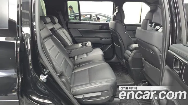 Hyundai Santafe Santa Fe (MX5) Бензин 2.5T 4WD — Фото автомобиля 11