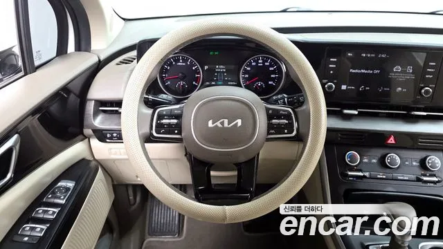 Kia Canival Carnival 4 поколение Бензин 11 мест Prestige — Фото автомобиля 14