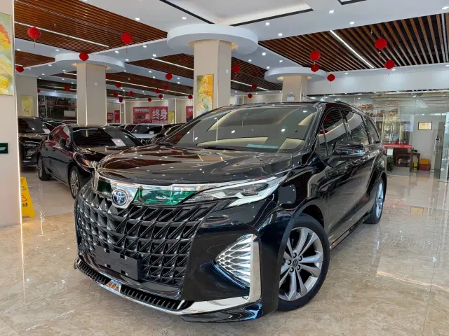 Фотография автомобиля — Toyota Sienna