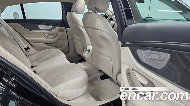 Mercedes-Benz AMG GT 4 двери 43 4MATIC+ — Фото автомобиля 10