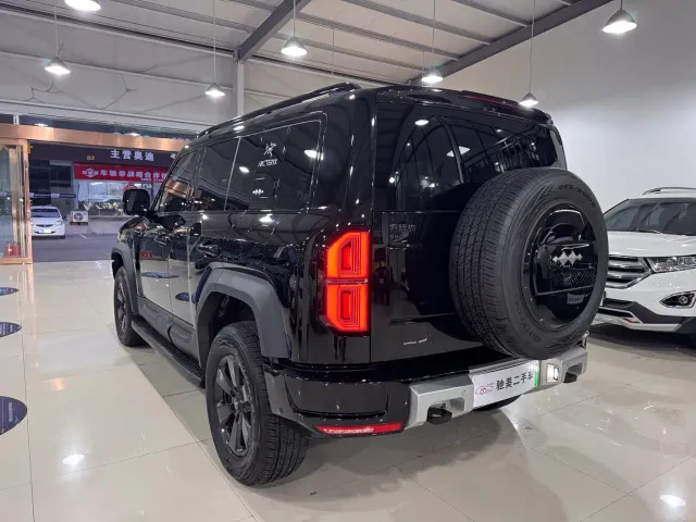 BYD FangChengBao Leopard 5 — Фото автомобиля 5