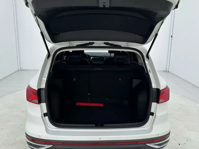 Jetta VS7 — Фото автомобиля 15