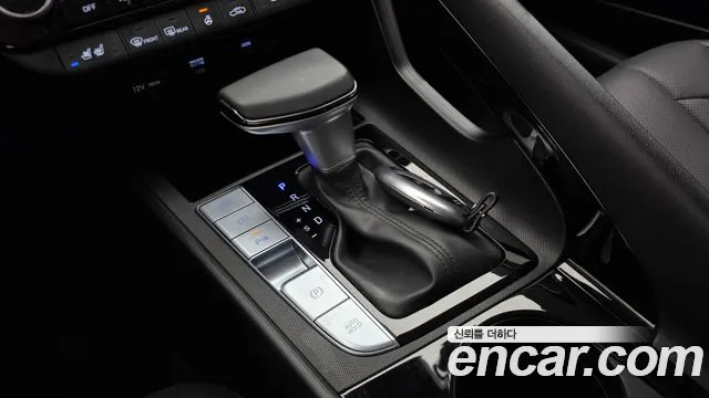 Hyundai Avante CN7 — Фото автомобиля 9