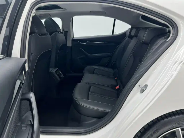 Skoda Octavia — Фото автомобиля 8