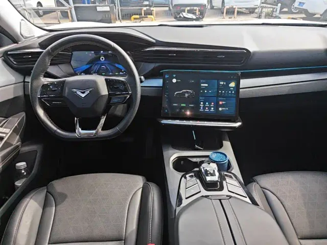 Kaiyi Kunlun NEV — Фото автомобиля 9