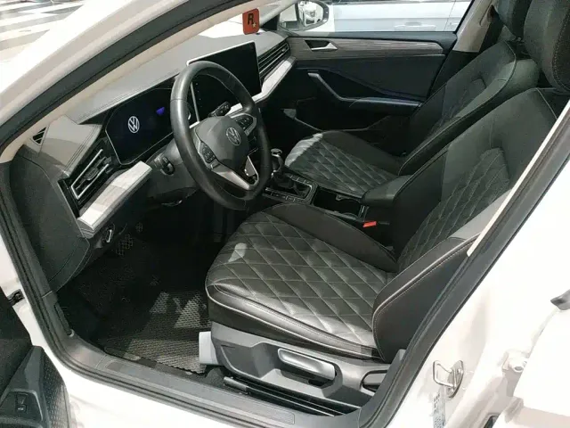 Volkswagen Sagitar — Фото автомобиля 14