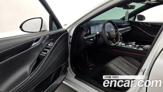 Genesis G80 RG3 — Фото автомобиля 15