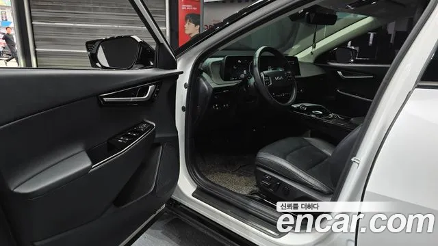 Kia EV6 — Фото автомобиля 10