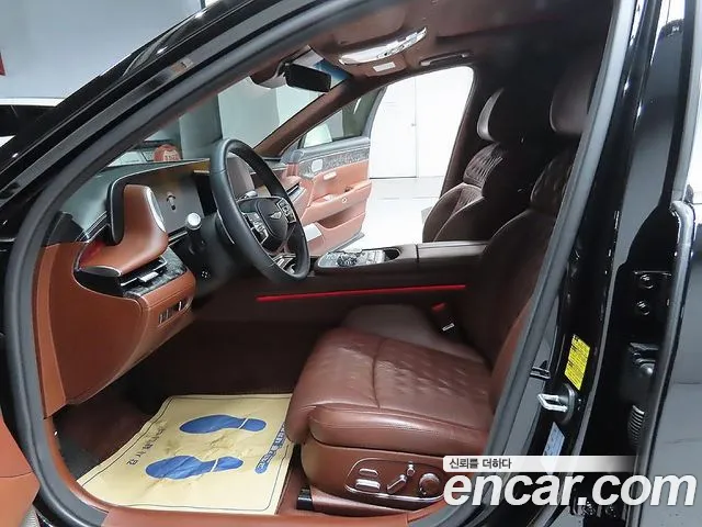 Genesis G90 Бензин 3.5 Turbo e-S/C AWD LWB — Фото автомобиля 11