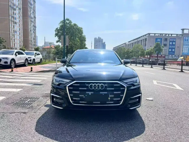Audi Audi A6L 2026 Model Year 45 TFSI Premium Dynamic — Фото автомобиля 2