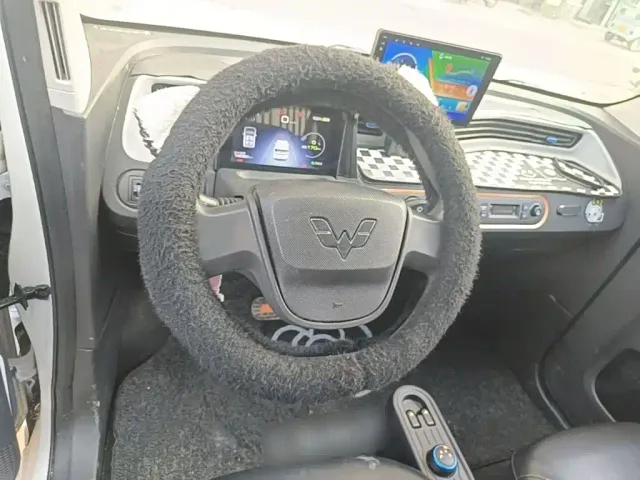 Wuling Hongguang Mini EV — Фото автомобиля 10