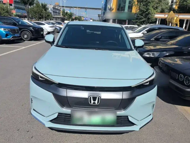 Honda e:NP1 — Фото автомобиля 2