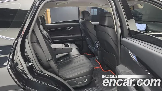 Genesis GV80 — Фото автомобиля 28