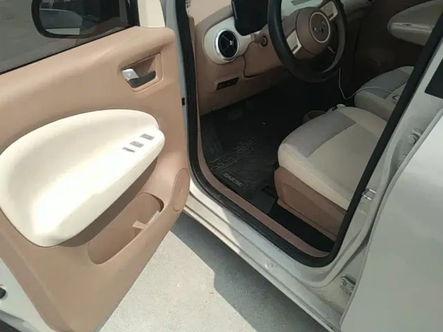 Wuling Hongguang Mini EV — Фото автомобиля 15