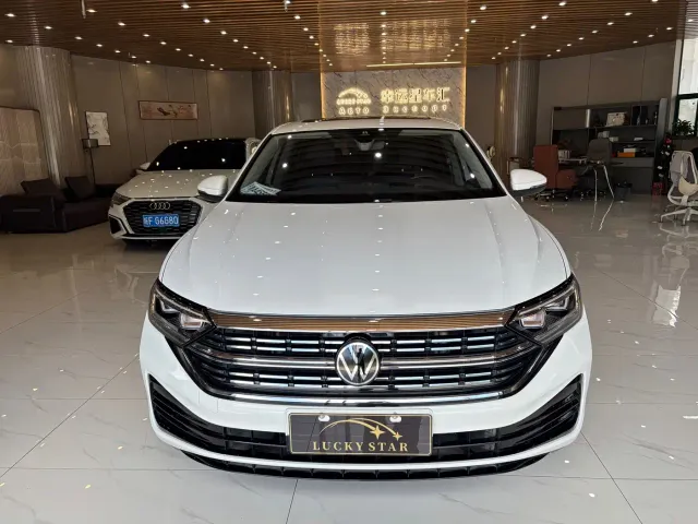 Volkswagen Sagitar — Фото автомобиля 8