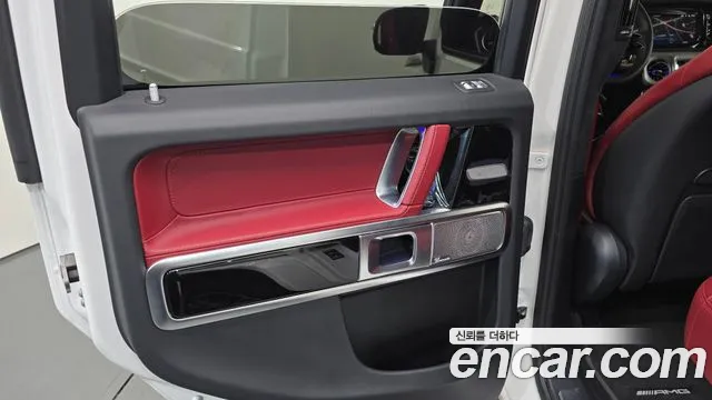 Mercedes-Benz G-Class — Фото автомобиля 23