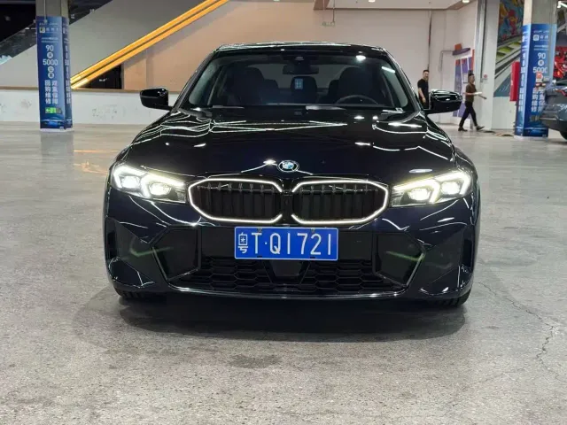 BMW 3 Series — Фото автомобиля 2