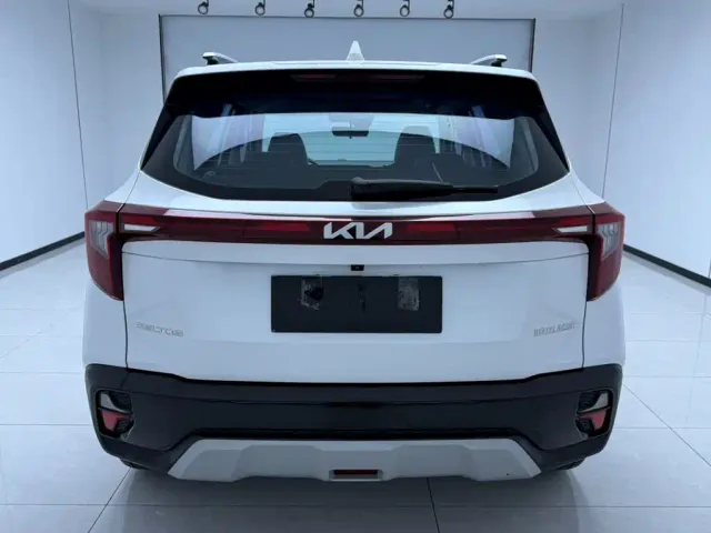 Kia Seltos — Фото автомобиля 5