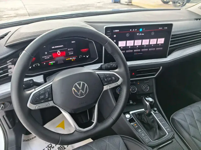 Volkswagen Sagitar — Фото автомобиля 10