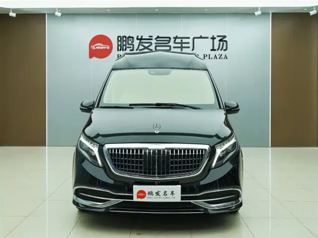 Mercedes-Benz V-Class — Фото автомобиля 2