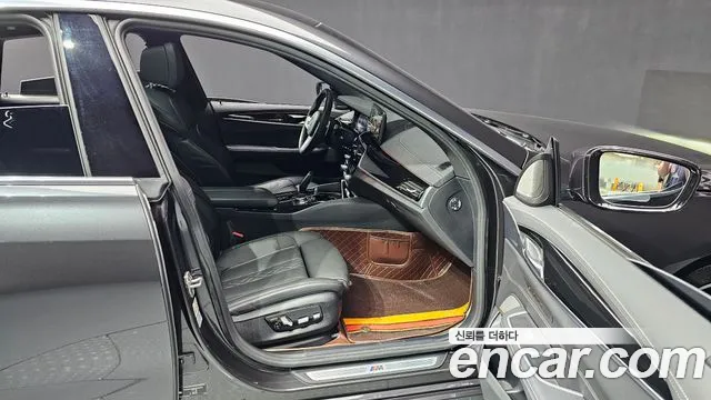 BMW Gran Turismo — Фото автомобиля 16