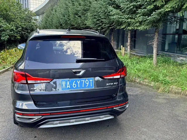 Jetta VS7 — Фото автомобиля 5